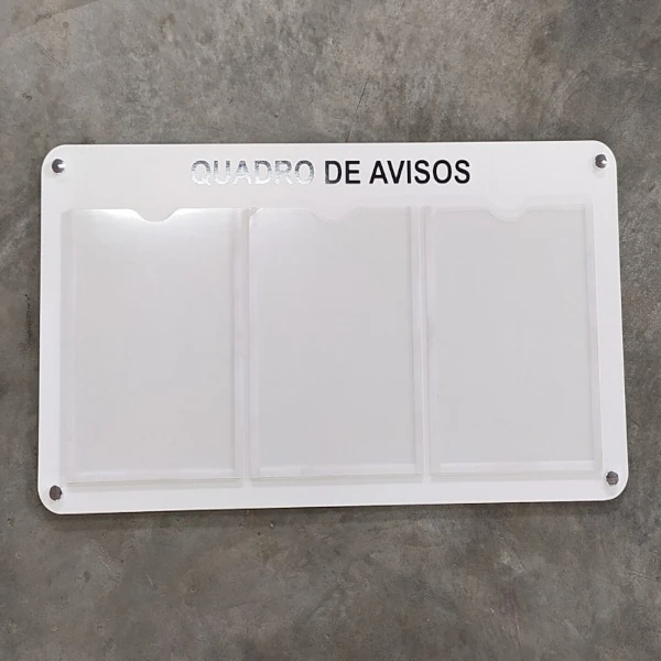 Imagem de Quadro de avisos com 3 porta avisos